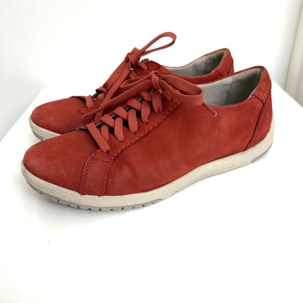 Dansko Women's Leela Waterproof Nubuck Sneakers Red Chili Sz 38 (US 7.5) Comfort
